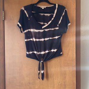 Ultra flirt tie died shirt.